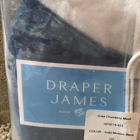 🆕 Draper James Chambray Face Mask - Picture 6 of 7